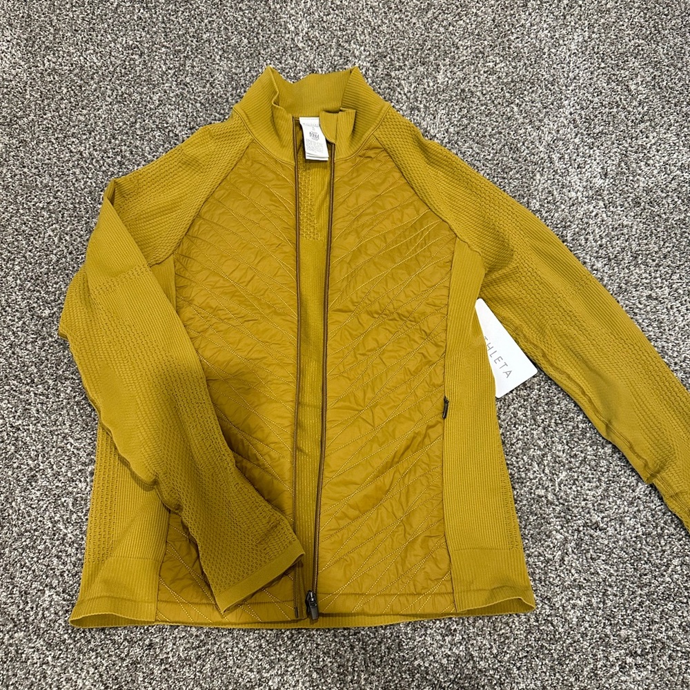 Athleta NWT Women’s size XL Flurry Force Jacket Mustard Yellow